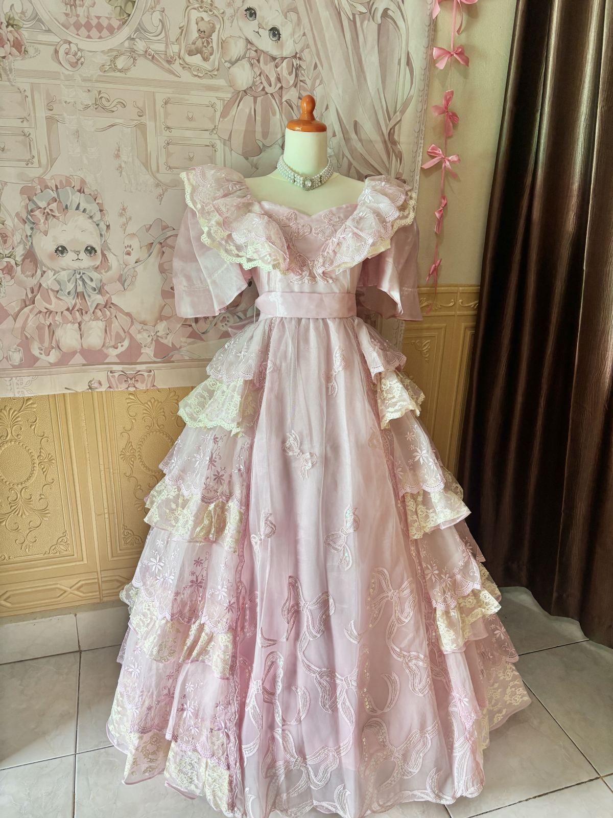 Ribbon dress