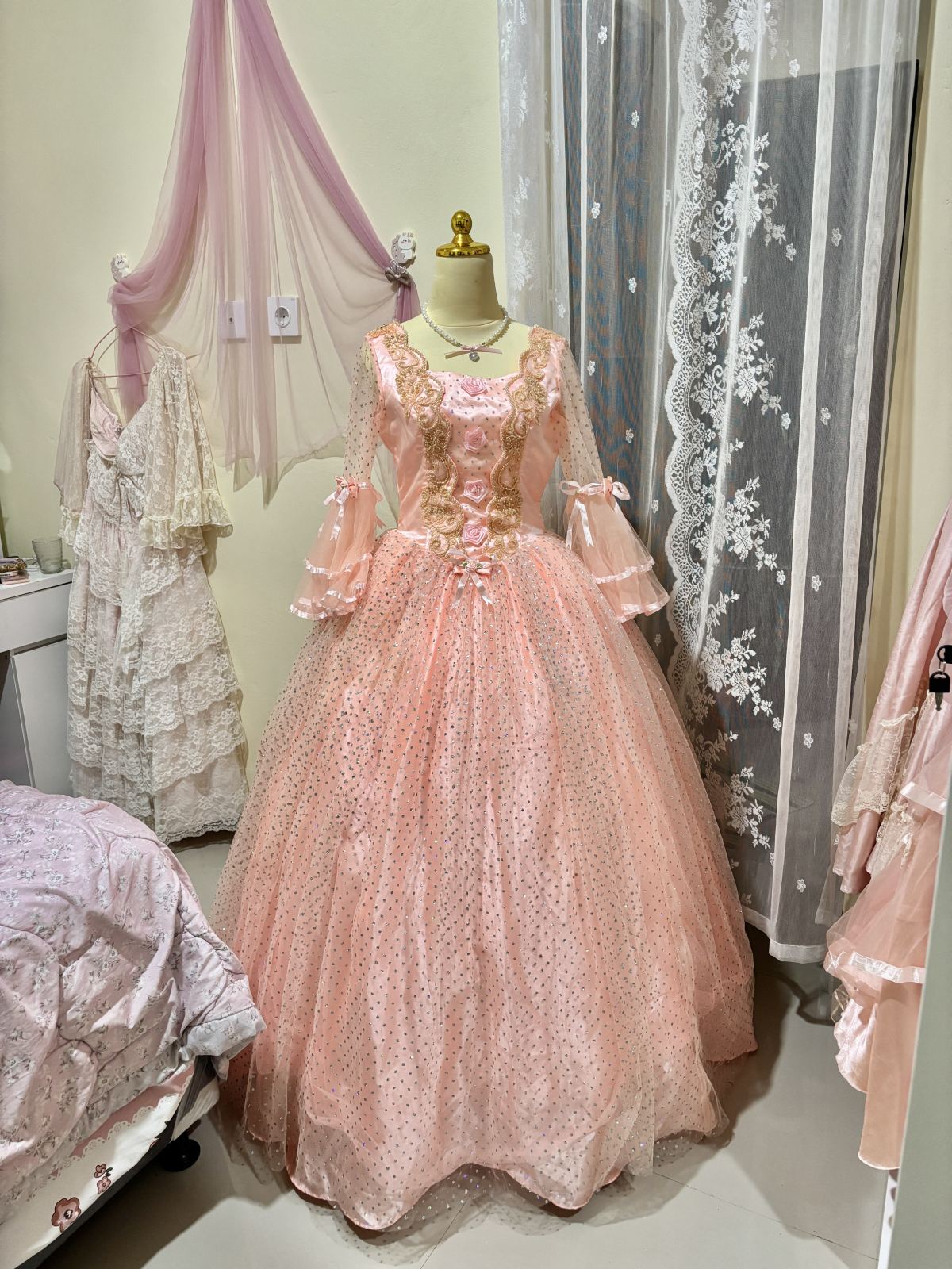 Ellowen dress